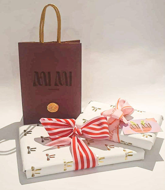 GIFT WRAPPING